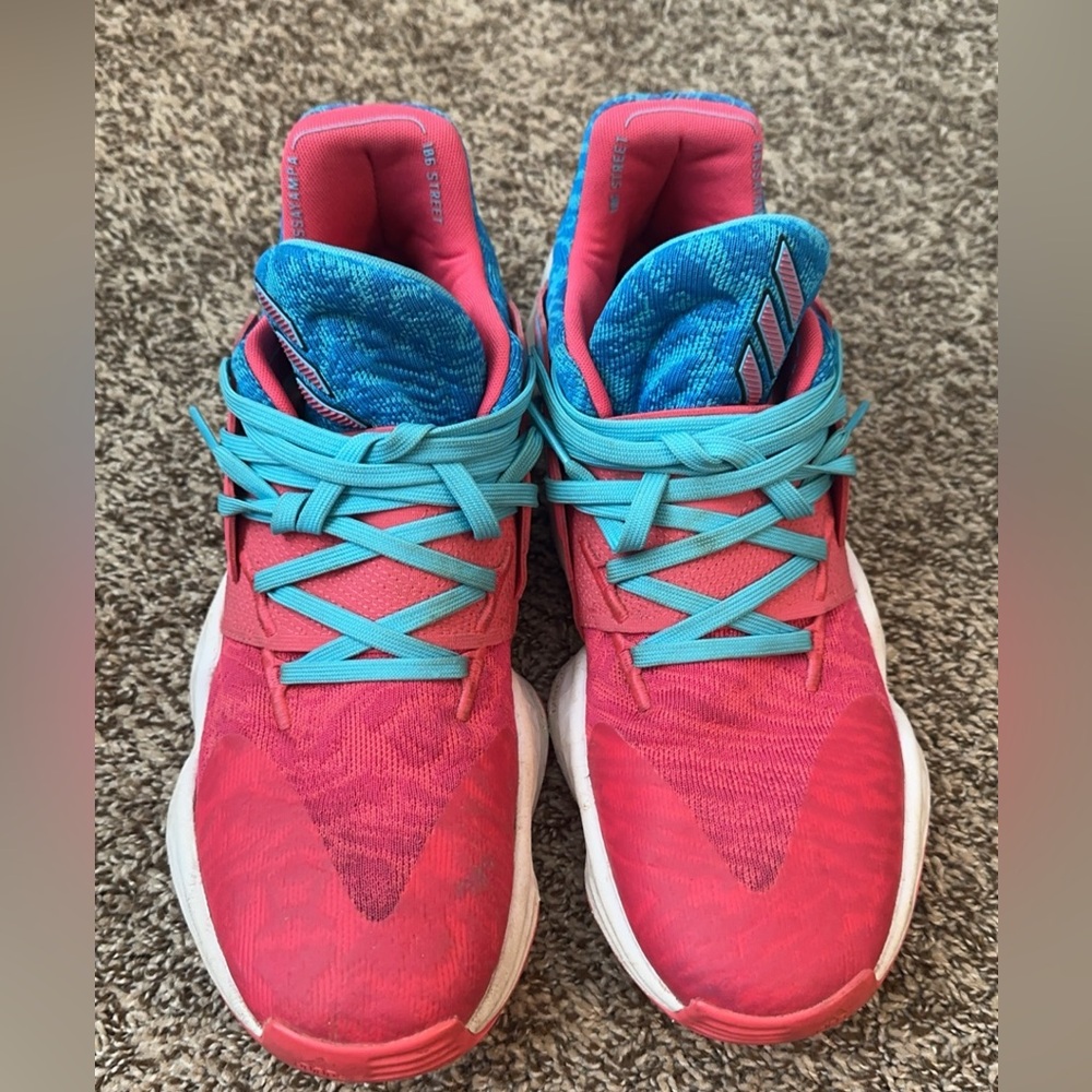 James Hardens size 12